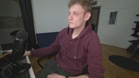    online show from 11-21-25, 02:05