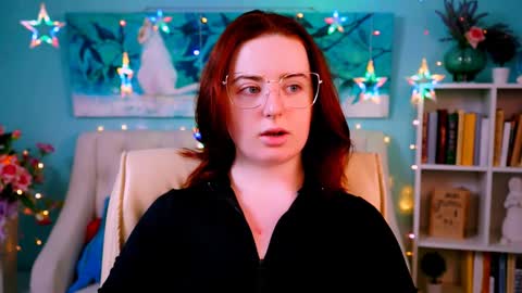 Snapshot of annterry chatting on 01-09-25, 12:46 Ann Terry 3 online show from 01-09-25, 12:46