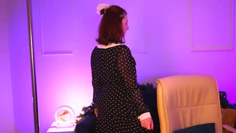 Snapshot of annterry chatting on 01-13-25, 11:41 Ann Terry 3 online show from 01-13-25, 11:41