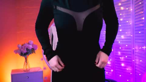 Snapshot of annterry chatting on 01-27-25, 03:07 Ann Terry 3 online show from 01-27-25, 03:07