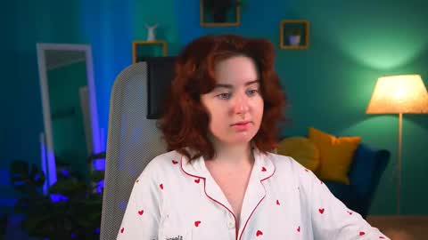 Snapshot of annterry chatting on 02-11-25, 11:32 Ann Terry 3 online show from 02-11-25, 11:32