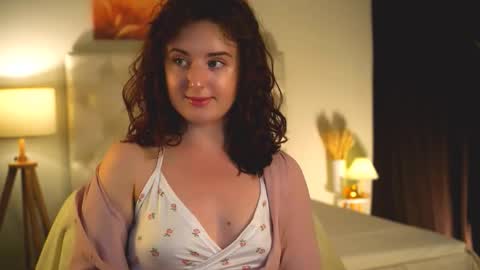 Snapshot of annterry chatting on 09-10-25, 10:26 Ann Terry 3 online show from 09-10-25, 10:26