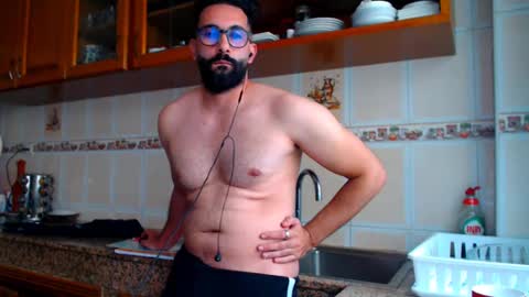 adrenalinE online show from 12-20-24, 03:42