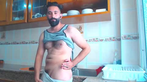 adrenalinE online show from 09-17-25, 01:35