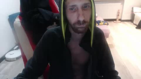 LoyalDog online show from 04-20-26, 02:14