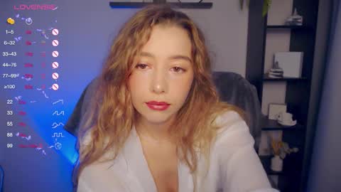 Snapshot of annvegga chatting on 10-10-25, 02:49 Ann online show from 10-10-25, 02:49