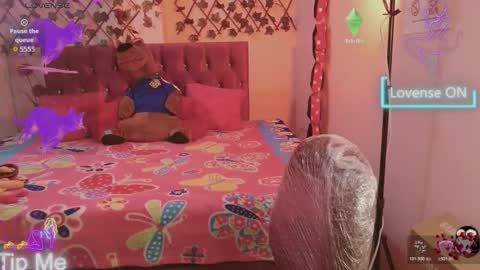 Snapshot of anny___cute chatting on 11-02-25, 08:00 anny___cute online show from 11-02-25, 08:00