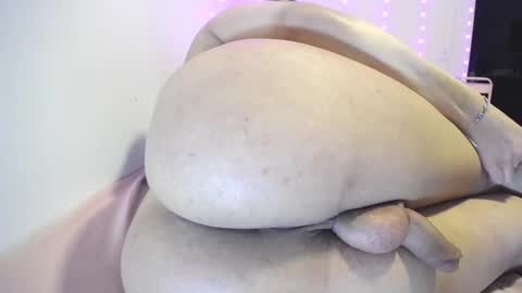  INDEPENDENT MODEL next srteam 240624 online show from 02-17-25, 11:42