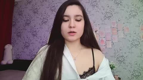 Annie online show from 02-14-25, 04:47