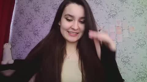 Annie online show from 02-25-25, 08:03