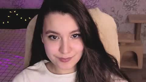 Annie online show from 07-18-26, 05:39