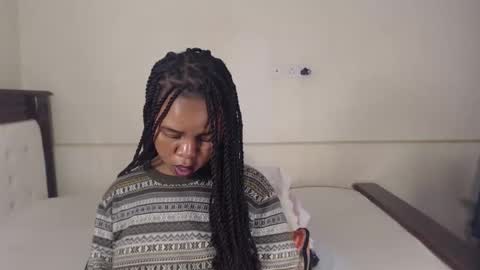 Snapshot of annybecca chatting on 02-23-26, 06:27 Anny online show from 02-23-26, 06:27