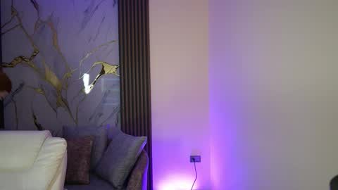 Ana online show from 10-29-25, 11:45