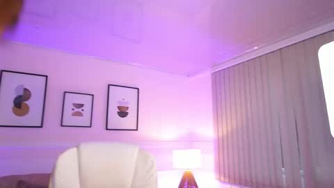 Ana online show from 04-16-26, 11:44