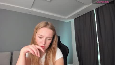 AnnyFourse online show from 12-09-24, 10:32