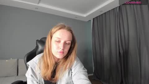 AnnyFourse online show from 12-12-24, 06:47
