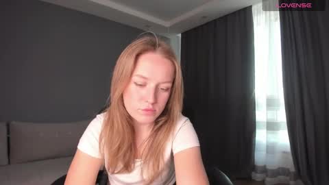 AnnyFourse online show from 12-22-24, 07:33
