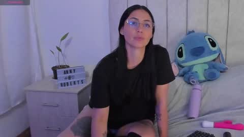 Anny online show from 11-28-25, 10:45