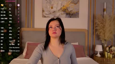 AnnySue online show from 01-17-26, 05:12