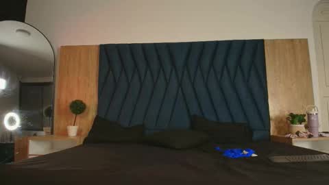 annysyzayven online show from 02-26-26, 04:44