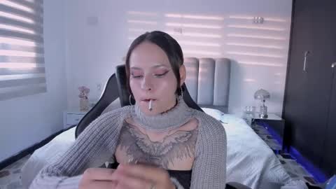 AnnyT online show from 03-19-26, 10:58