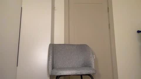 Snapshot of anora_sunny chatting on 12-05-25, 02:14 Any online show from 12-05-25, 02:14