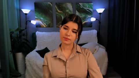 Anora online show from 10-05-25, 06:28