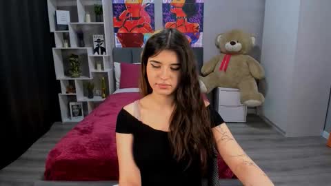 Anora online show from 10-07-25, 06:27