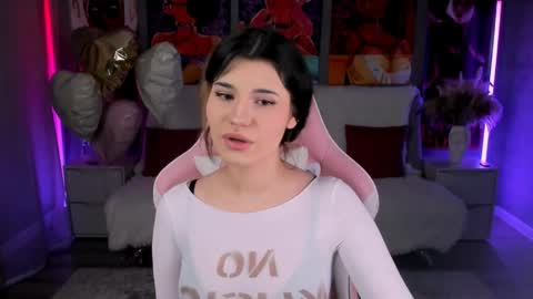 Anora online show from 03-26-26, 06:57