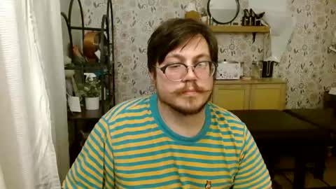 Answer4242 online show from 09-22-25, 09:44