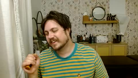 Answer4242 online show from 09-23-25, 01:41