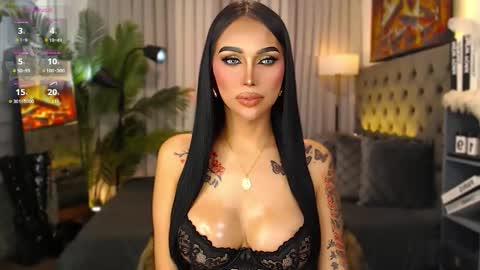 Snapshot of antheia18_xx chatting on 10-30-25, 04:52 MISS ANGELA online show from 10-30-25, 04:52