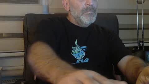 Snapshot of antheris chatting on 11-05-25, 04:07 antheris online show from 11-05-25, 04:07