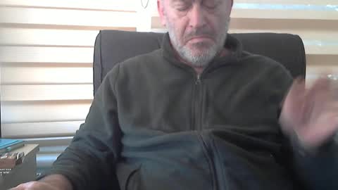 Snapshot of antheris chatting on 02-19-26, 12:01 antheris online show from 02-19-26, 12:01