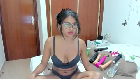 Snapshot of anthonela_hotsex chatting on 11-26-25, 10:55 anthonela_hotsex online show from 11-26-25, 10:55