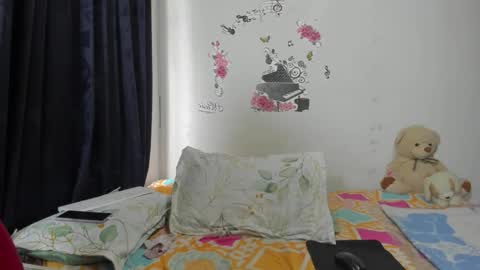 Snapshot of anthonela_mature_ chatting on 11-24-25, 04:29 anthonela_mature_ online show from 11-24-25, 04:29