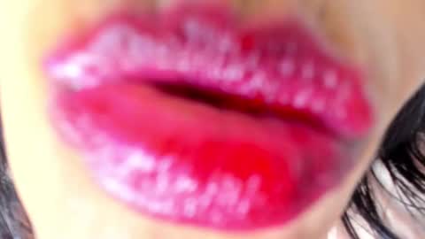 Snapshot of anthonelaa__ chatting on 01-08-26, 12:57 Anthonelaa online show from 01-08-26, 12:57