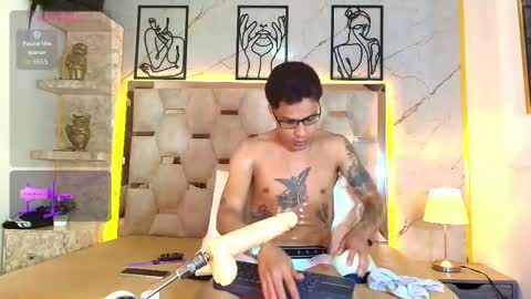 Anthonyy online show from 04-18-26, 02:54