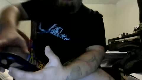 Snapshot of anthonygiacomazzo1 chatting on 09-10-25, 03:23 anthonygiacomazzo1 online show from 09-10-25, 03:23