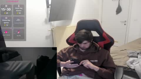 Snapshot of anthonyloveseks chatting on 03-10-25, 07:07 Anthony online show from 03-10-25, 07:07