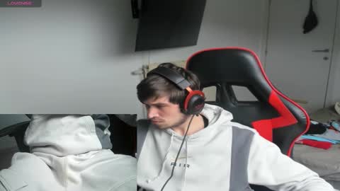 Snapshot of anthonyloveseks chatting on 03-12-25, 01:19 Anthony online show from 03-12-25, 01:19