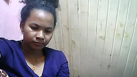 Snapshot of antine9794 chatting on 07-09-26, 08:29 antine9794 online show from 07-09-26, 08:29