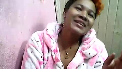 Snapshot of antine9794 chatting on 07-14-26, 02:05 antine9794 online show from 07-14-26, 02:05