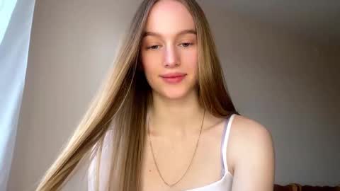 Viktoria online show from 03-13-26, 03:18