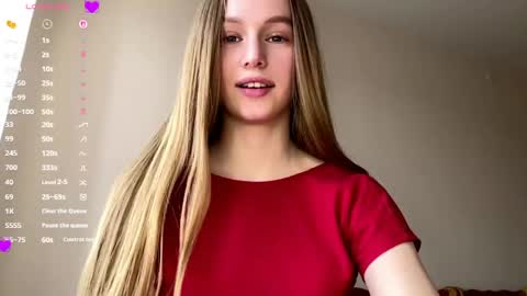 Snapshot of antionettepulgarin chatting on 04-27-26, 03:32 Viktoria online show from 04-27-26, 03:32