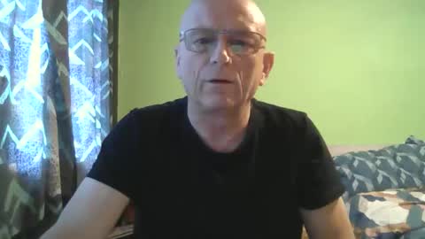 Snapshot of antmatt2025 chatting on 10-10-25, 09:30 antmatt2025 online show from 10-10-25, 09:30