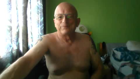 antmatt2025 online show from 07-14-26, 05:18