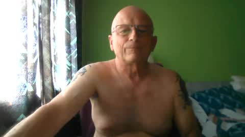 antmatt2025 online show from 07-21-26, 04:42