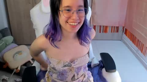 Snapshot of anto_sweet18 chatting on 05-28-26, 01:58 My birthday is on december 2nd surprise me with a gift from my amazonlist online show from 05-28-26, 01:58
