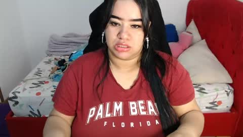 Snapshot of antonela_bigboobs1 chatting on 07-07-26, 04:37 Antonela PINKI online show from 07-07-26, 04:37